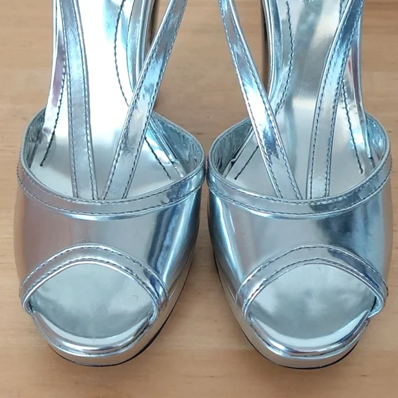 Burberry Silver Leather High Heel Sandals - Picture 8 of 16